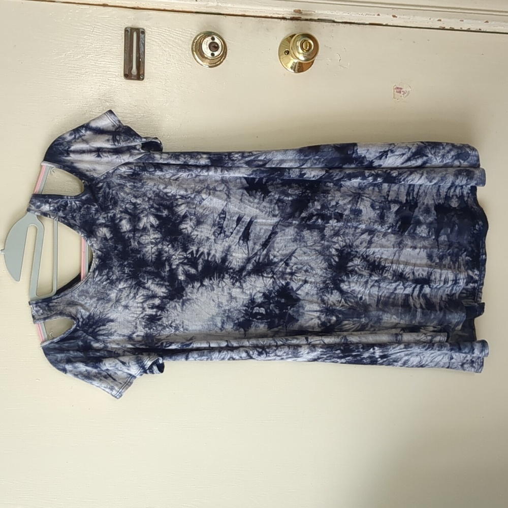 Petit Gateau blue & white tie dye cold shoulder dress